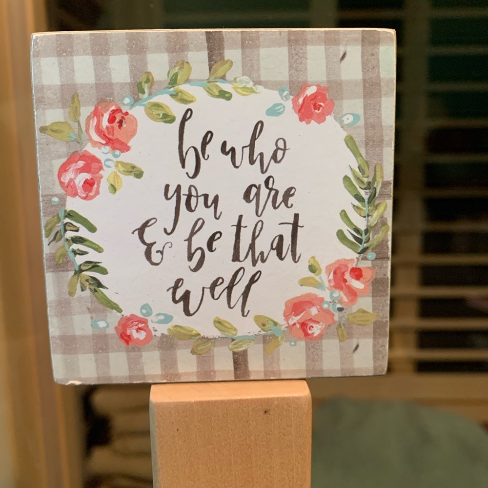 Hobby Lobby Floral Wall Decor - Pink and Green